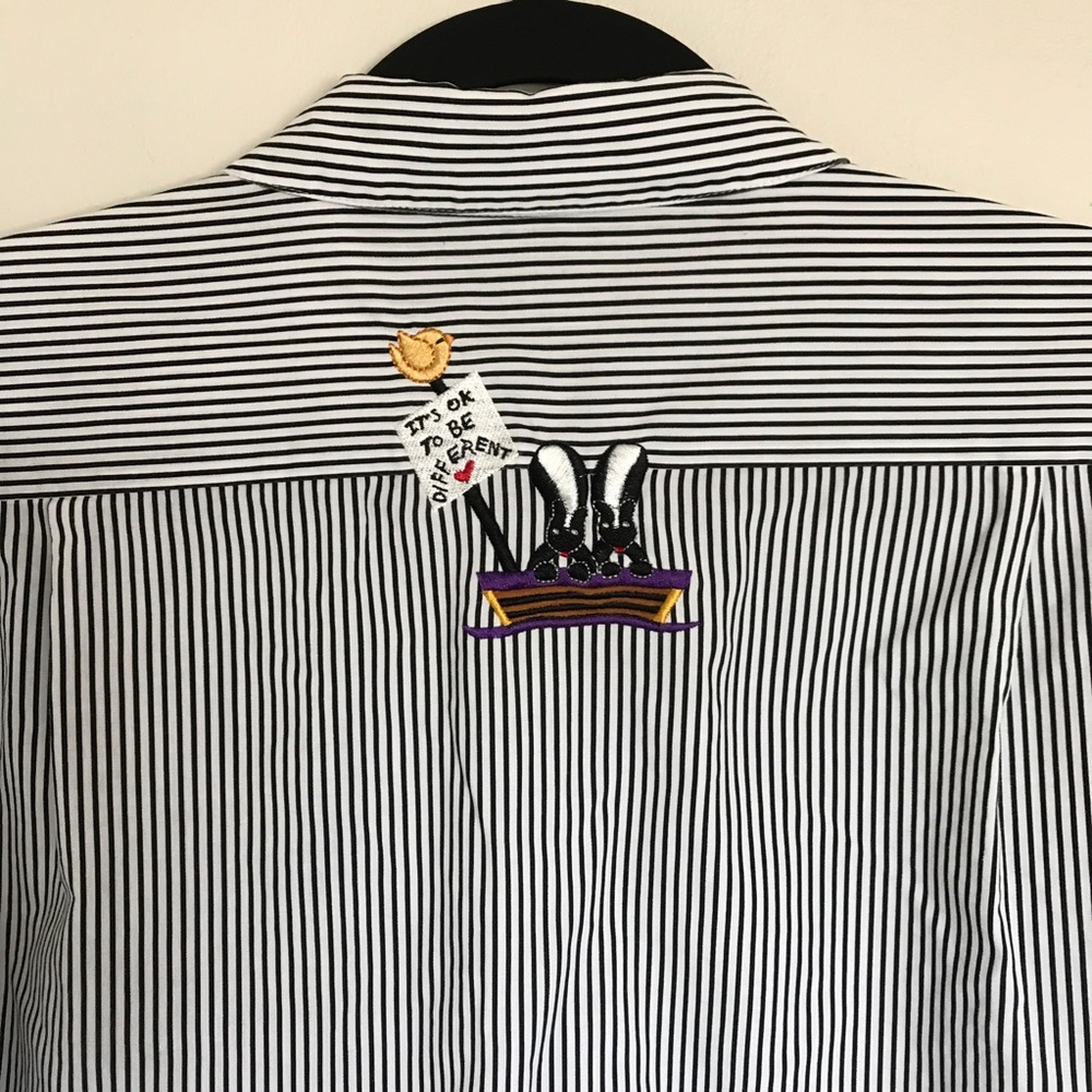 The Quacker Factory Embroidered Noah’s Ark Button Up Shirt Size Small Striped - Picture 8 of 14